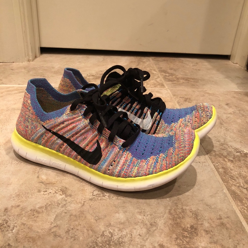 Neon multi color fly knit Nike free run